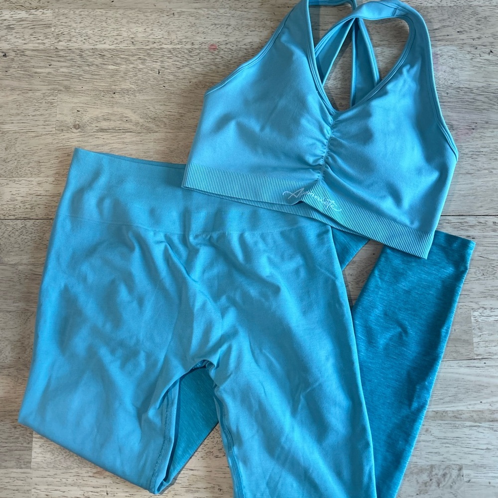 Alphalete ombré amplify set